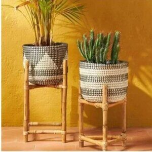 ⭐️ Woven Jahala Boho Rattan Like Peasant Chic Farm Art Deco Decor Plant Stand